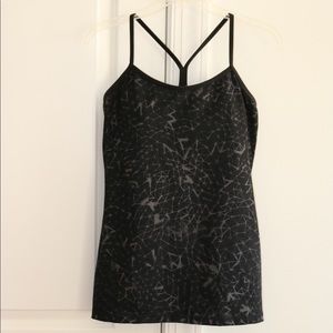 Black Lululemon Power Y Tank. Size 8. GUC.